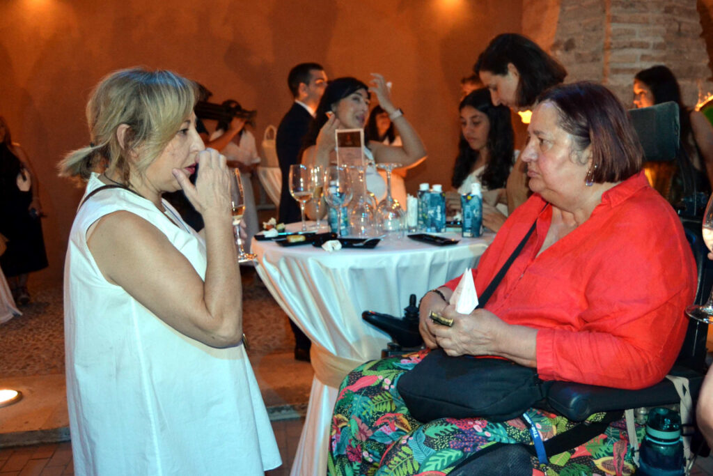 Carmen Machi Y Rosana cronista de El País - Calatrava Sabor en el Festival de Teatro de Almagro