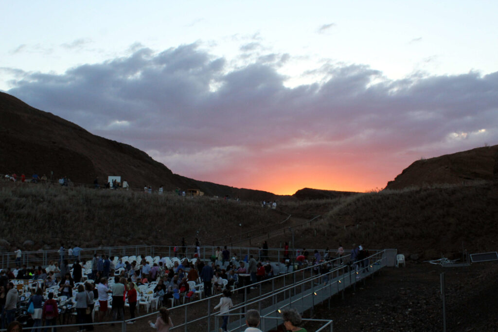 El concierto fusión “Magma” se hizo agua, fuego, tierra y aire en la mágica noche de San Juan, en el Volcán Cerro Gordo